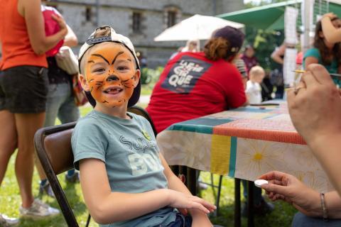 Maquillage et initiation au cirque - Maison Pour Tous